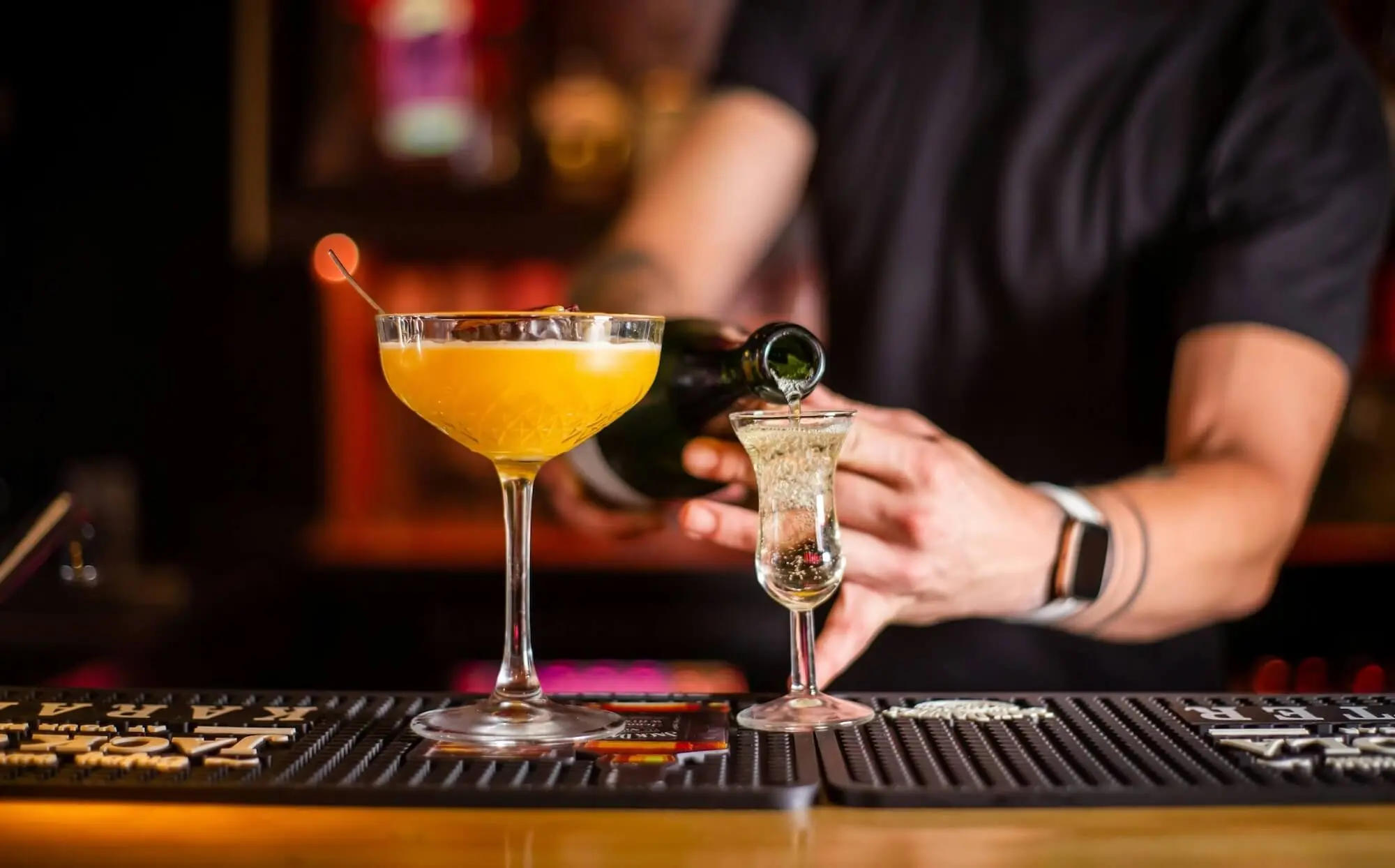 The Best Online Bartending School Nationwide